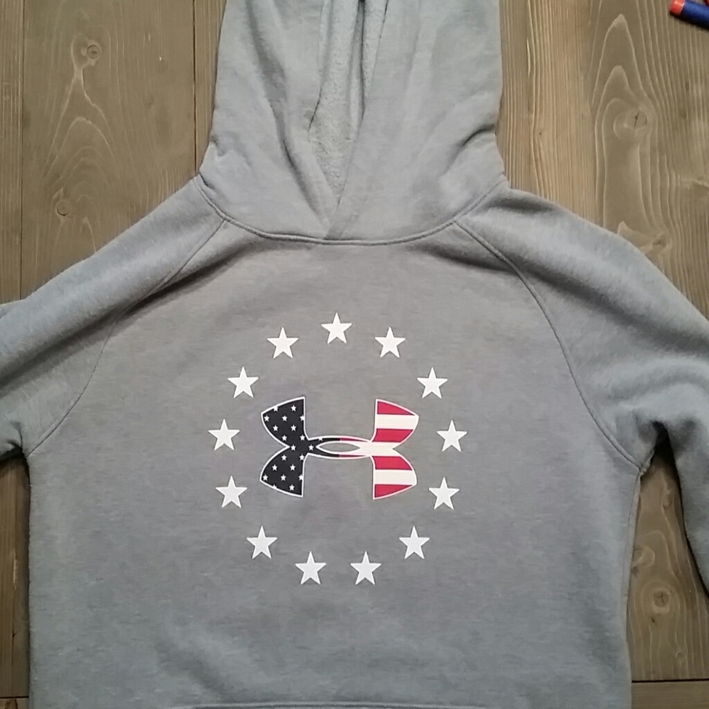 under armour hoodie